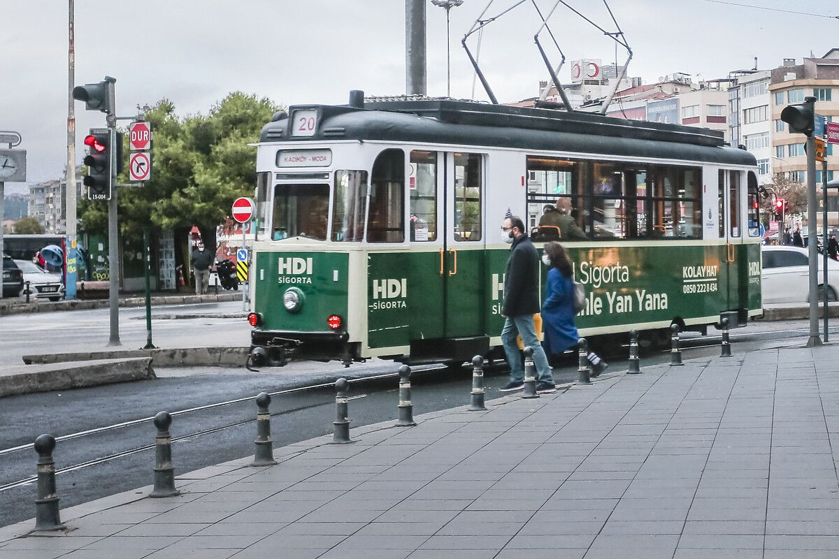 Kadıköy-Moda tramvay hattında hatalı park seferlerin aksamasına neden oluyor! 6 ayda 20 saat sefer aksadı - Sayfa 17