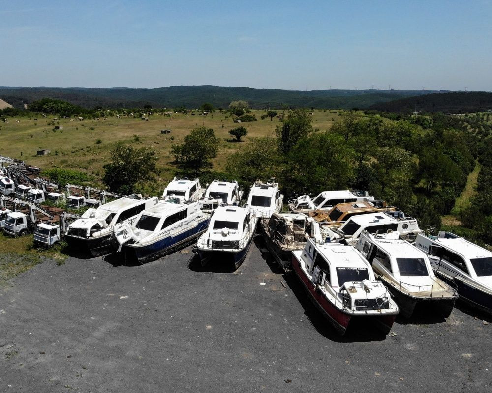 Jet Fadıl'ın deniz taksileri çürümeye terk edildi! İstanbul’un deniz taksi mezarlığı - Sayfa 11