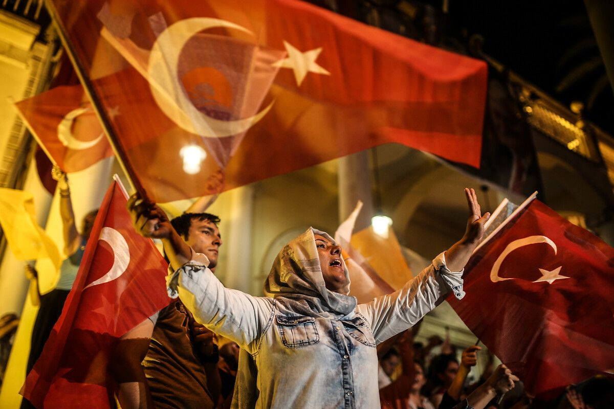 5'inci yıldönümünde ünlü isimlerden 15 Temmuz paylaşımları - Sayfa 7