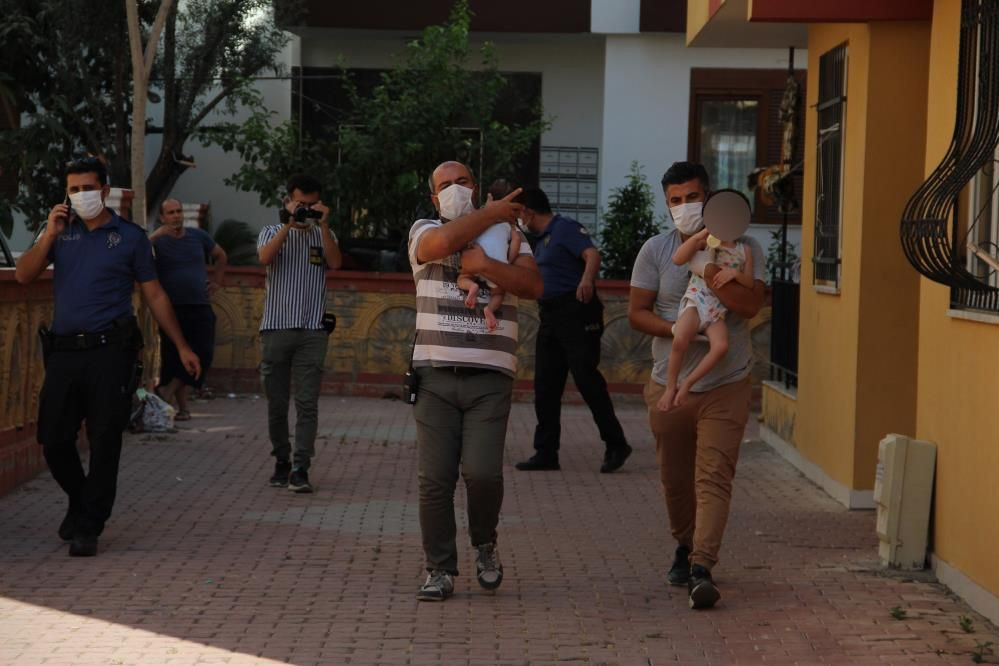 Anne evi terk etti! 4 çocuk açlıktan baygın halde bulundu! '5 yaşındaki çocuğu bile mamayla besliyordu' - Sayfa 8