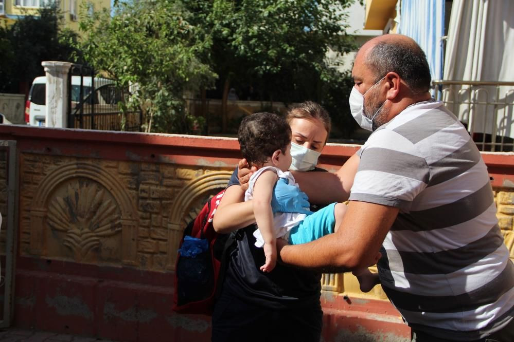 Anne evi terk etti! 4 çocuk açlıktan baygın halde bulundu! '5 yaşındaki çocuğu bile mamayla besliyordu' - Sayfa 10