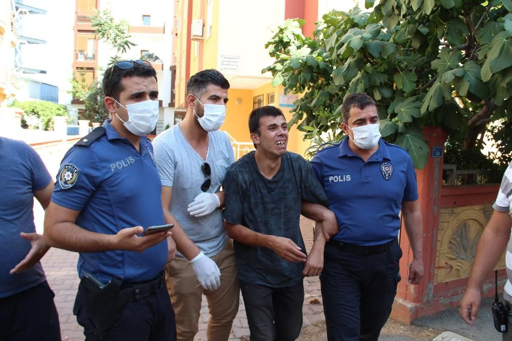 Anne evi terk etti! 4 çocuk açlıktan baygın halde bulundu! '5 yaşındaki çocuğu bile mamayla besliyordu' - Sayfa 14