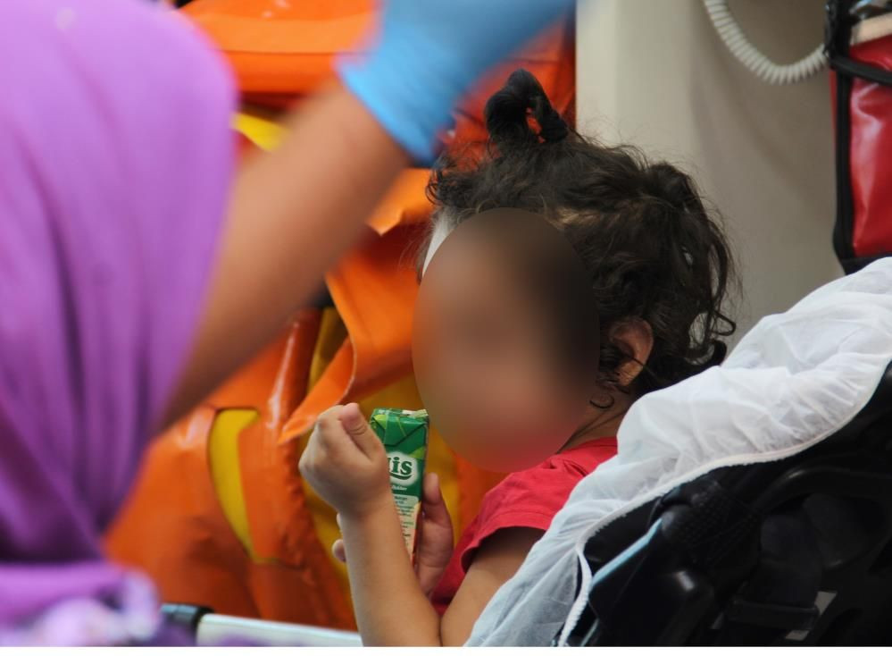 Anne evi terk etti! 4 çocuk açlıktan baygın halde bulundu! '5 yaşındaki çocuğu bile mamayla besliyordu' - Sayfa 19