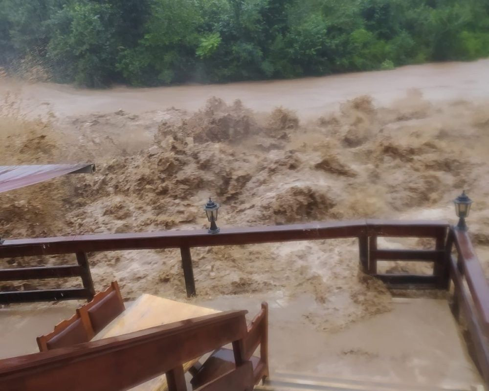 Artvin'de sel seferberliği! Afetin izlerini silmeye çalışıyorlar - Sayfa 9