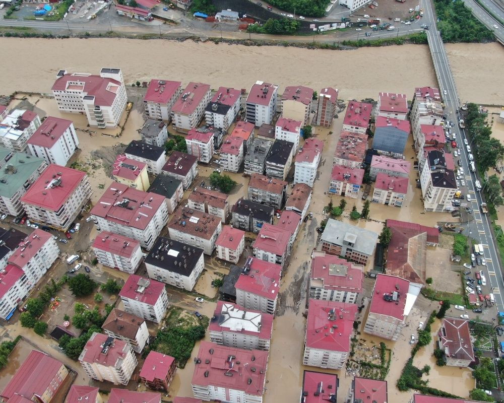 Artvin'de sel seferberliği! Afetin izlerini silmeye çalışıyorlar - Sayfa 13