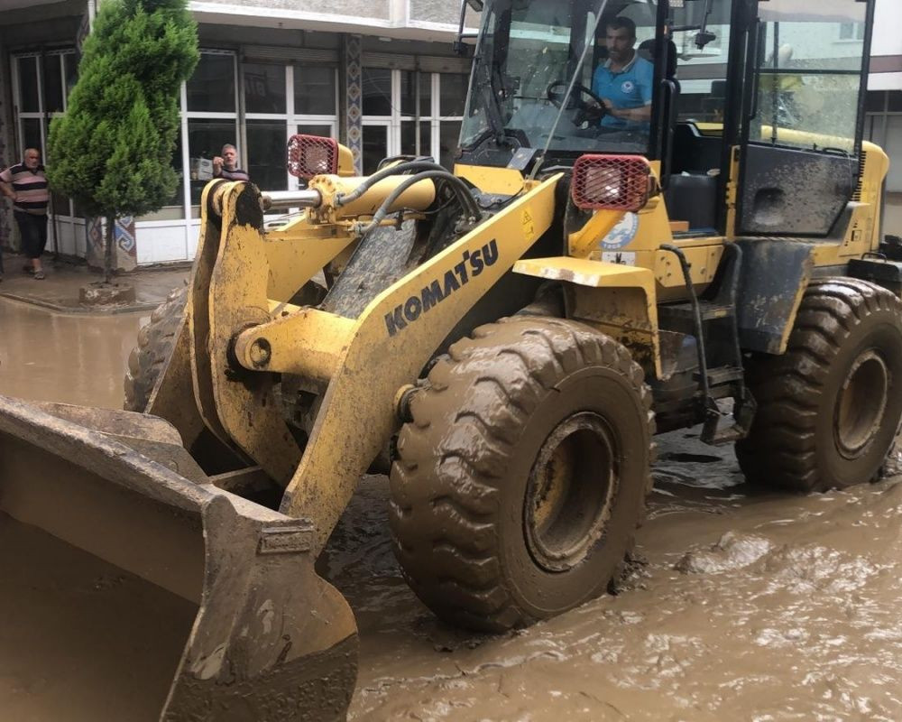 Artvin'de sel seferberliği! Afetin izlerini silmeye çalışıyorlar - Sayfa 33