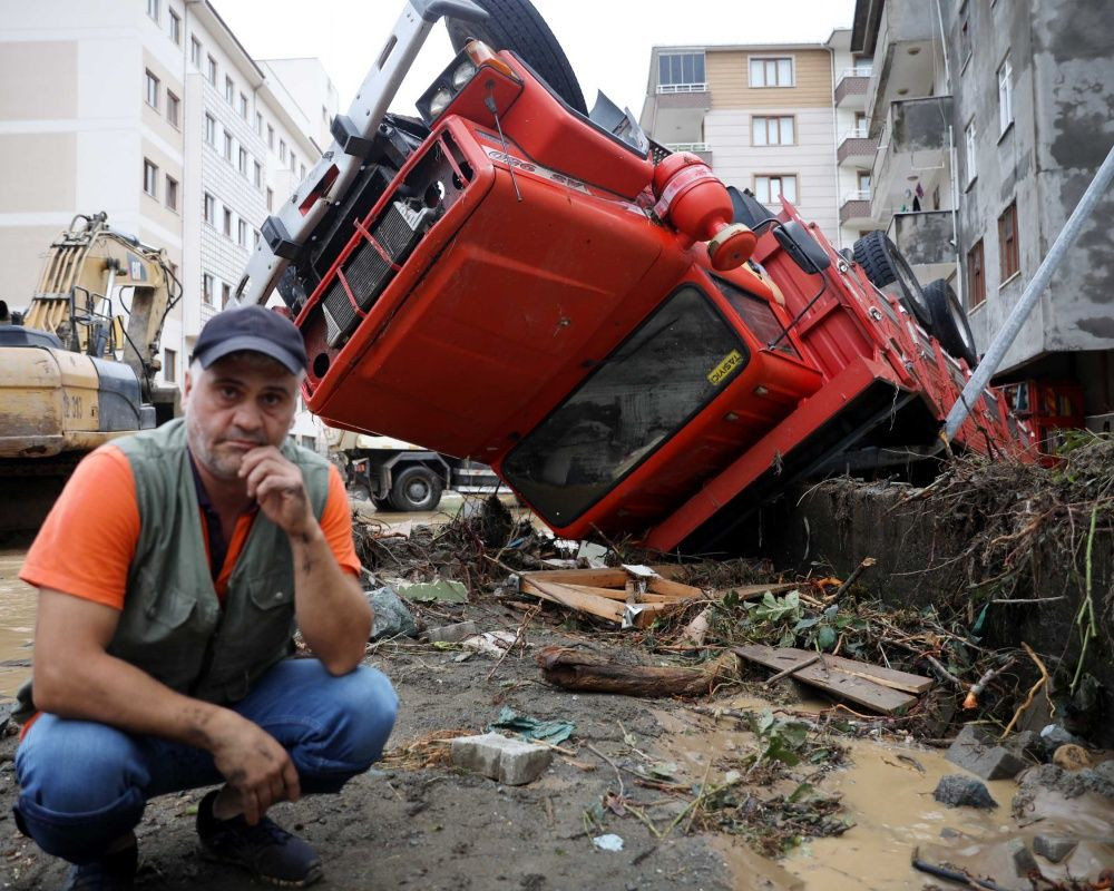Doğu Karadeniz'de sel felaketinin bilançosu ağır oldu! Artvin'de selin izleri siliniyor - Sayfa 53