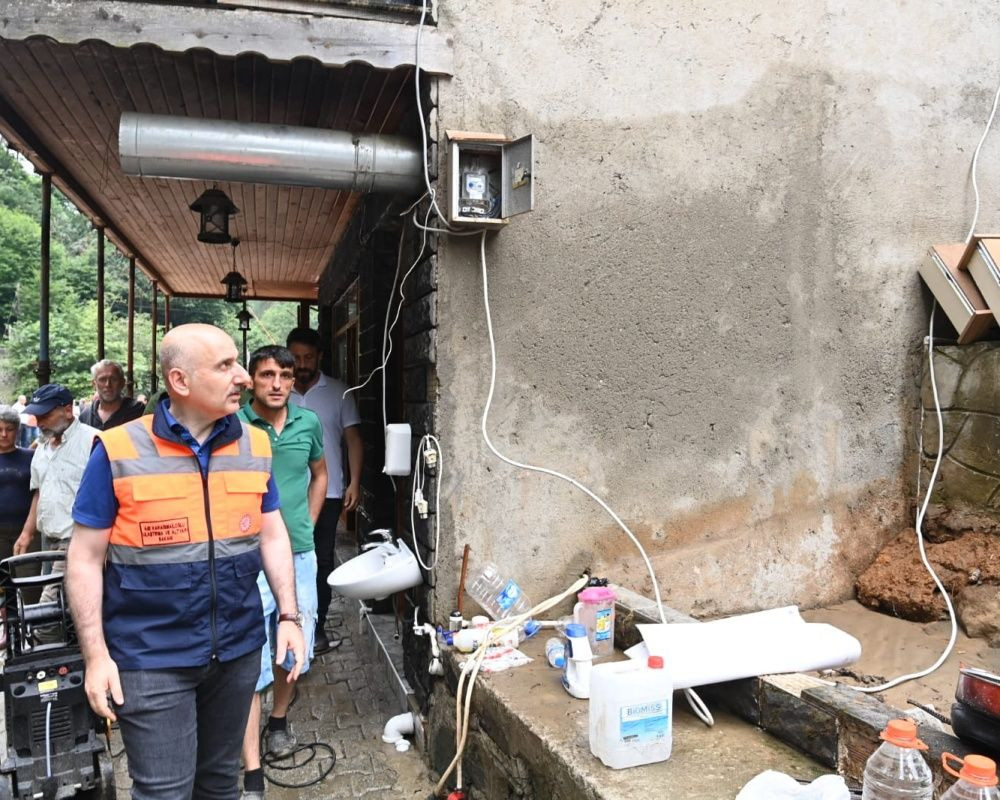 Doğu Karadeniz'de sel felaketinin bilançosu ağır oldu! Artvin'de selin izleri siliniyor - Sayfa 27