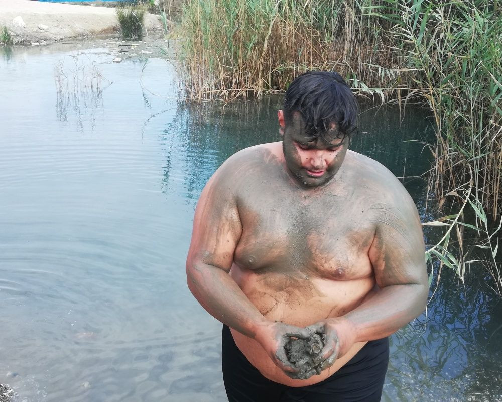 Ününü duyan şifa için Antalya'daki bu havuza koşuyor - Sayfa 9