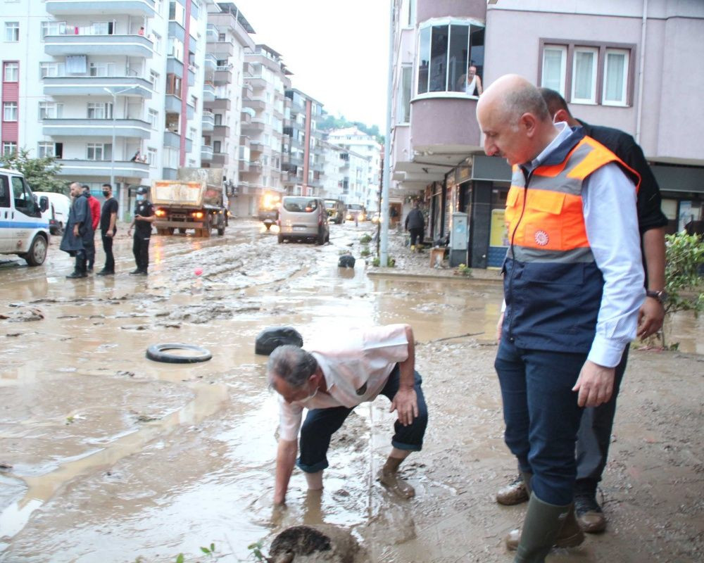 Doğu Karadeniz'de sel felaketinin bilançosu ağır oldu! Artvin'de selin izleri siliniyor - Sayfa 34
