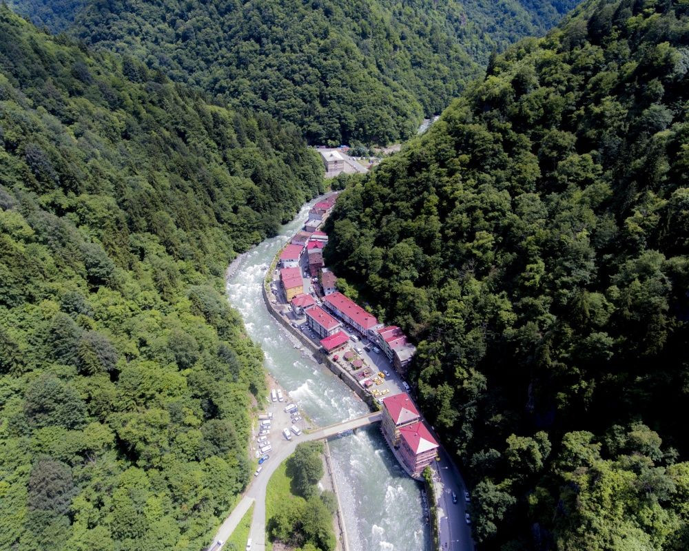 Doğu Karadeniz'de sel felaketinin bilançosu ağır oldu! Artvin'de selin izleri siliniyor - Sayfa 35