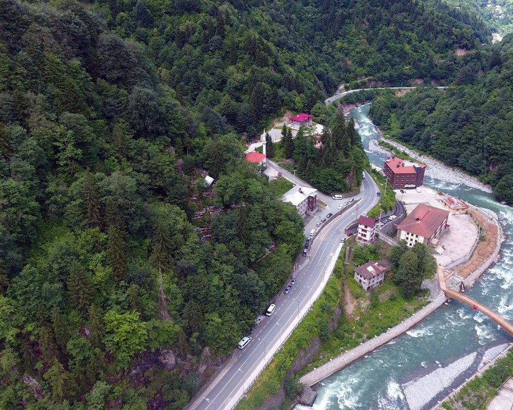 Doğu Karadeniz'de sel felaketinin bilançosu ağır oldu! Artvin'de selin izleri siliniyor - Sayfa 20