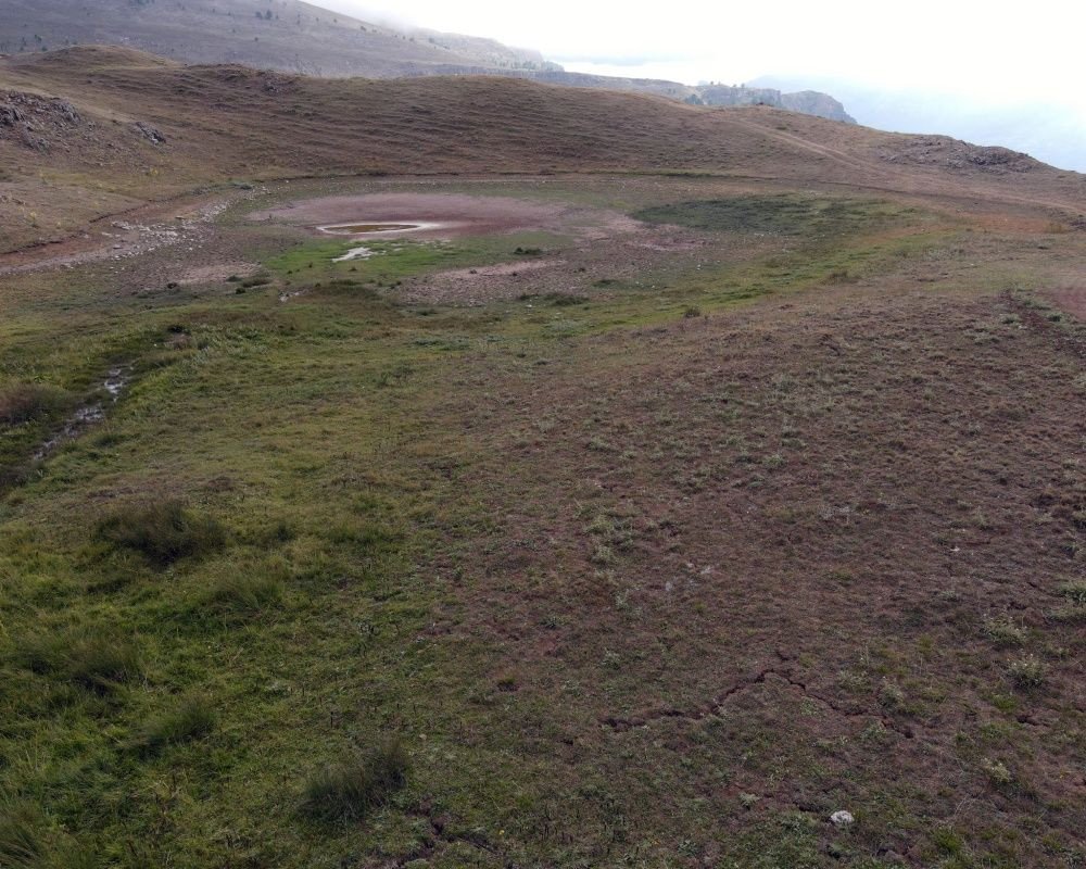 Gümüşhane'deki Dipsiz Göl 'Dipsiz Çöl' oldu! İlk kez tamamen kurudu - Sayfa 8