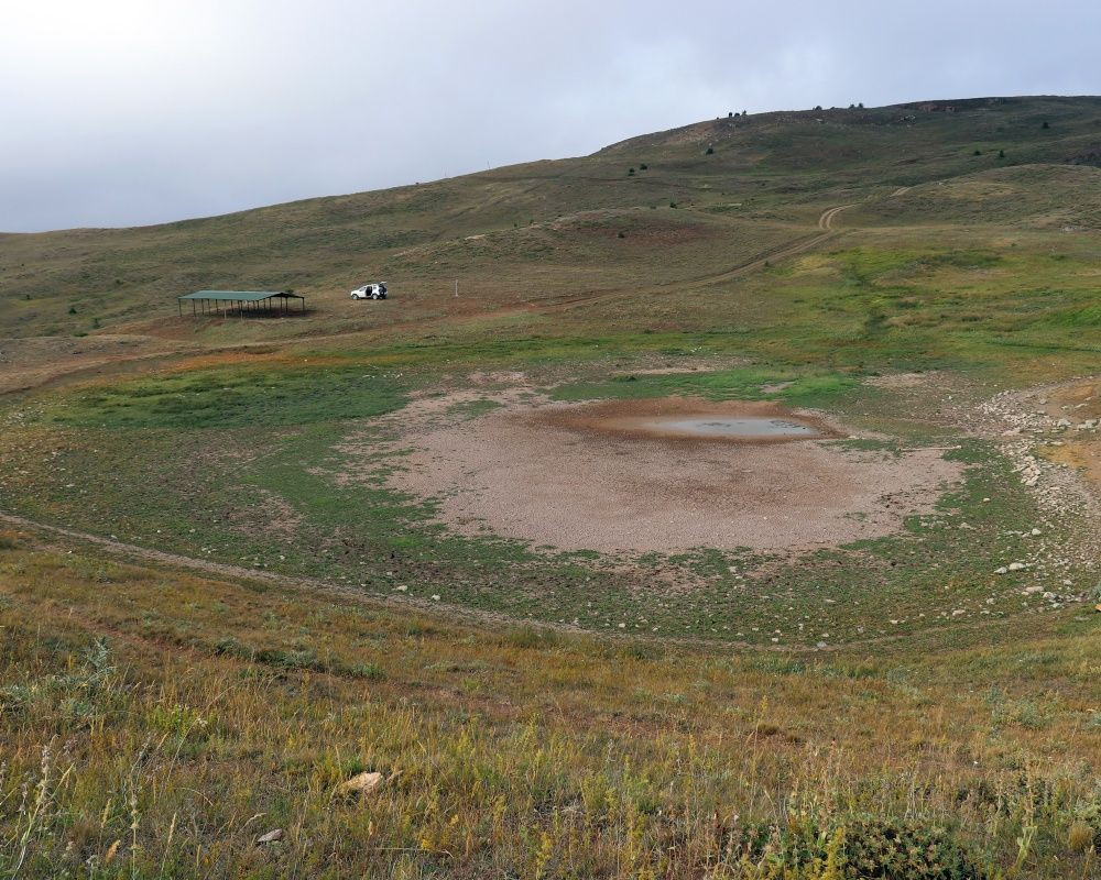 Gümüşhane'deki Dipsiz Göl 'Dipsiz Çöl' oldu! İlk kez tamamen kurudu - Sayfa 16