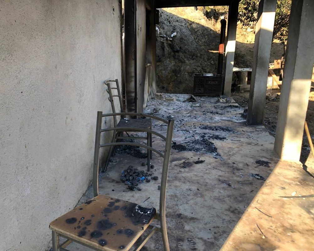 Adana’nın Aladağ ilçesinde çıkan yangından geriye ailelerin acılı hikayeleri, küle dönmüş evler ve orman kaldı - Sayfa 27