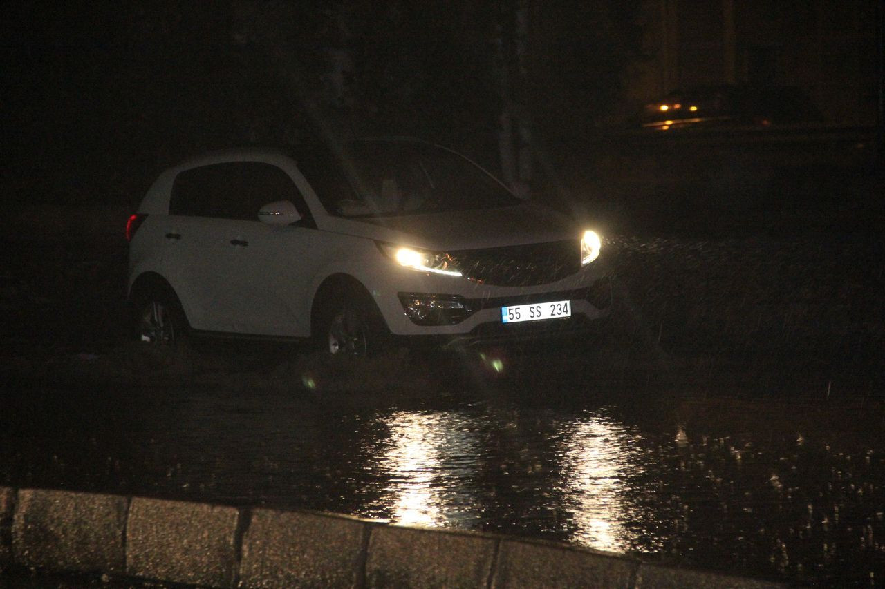 Samsun'daki etkili yağış Canik ve Çarşamba'yı vurdu - Sayfa 8