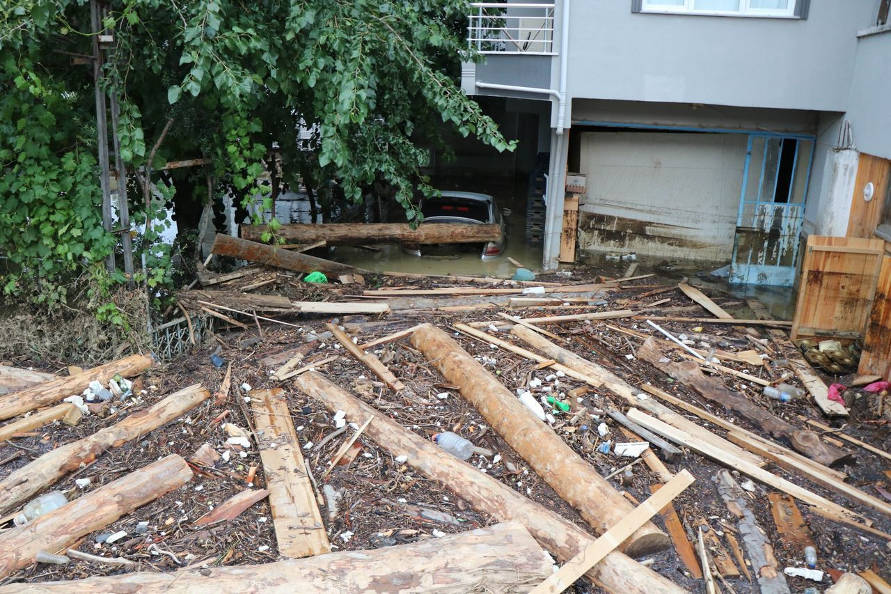 Sel suları çekildi, felaketin boyutu ortaya çıktı - Sayfa 13
