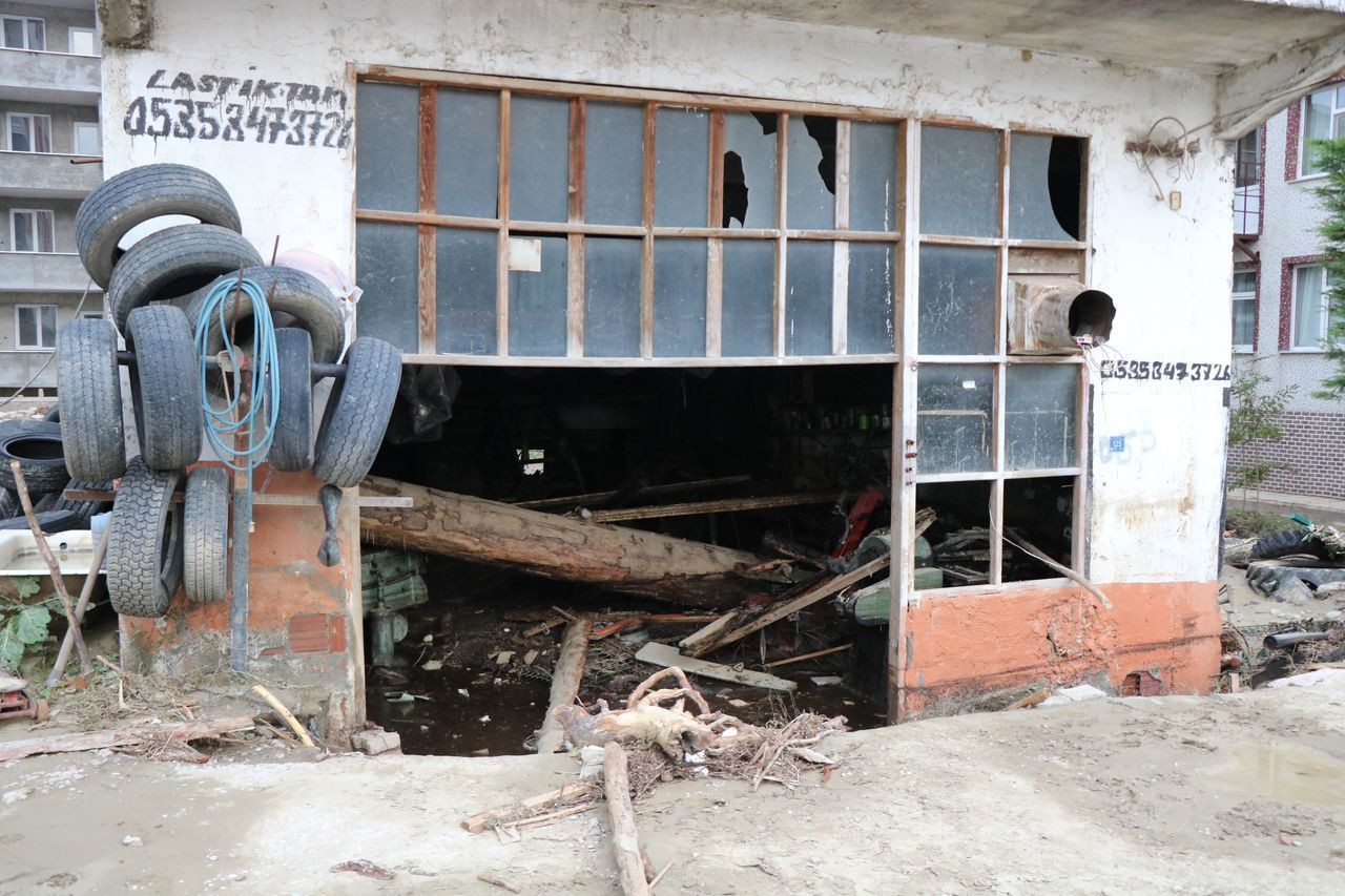 Sel suları çekildi, felaketin boyutu ortaya çıktı - Sayfa 14