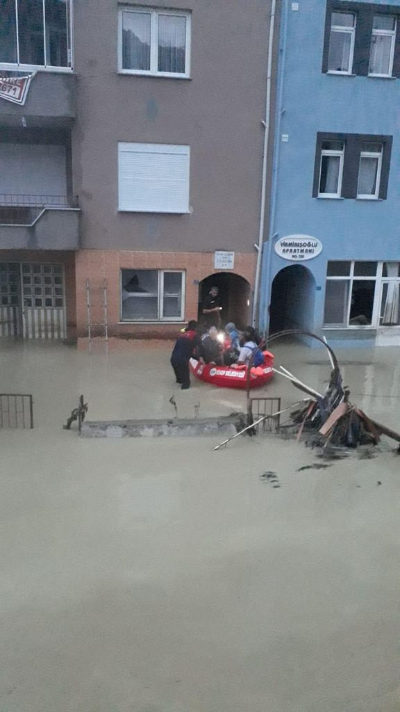 Sel suları çekildi, felaketin boyutu ortaya çıktı - Sayfa 21