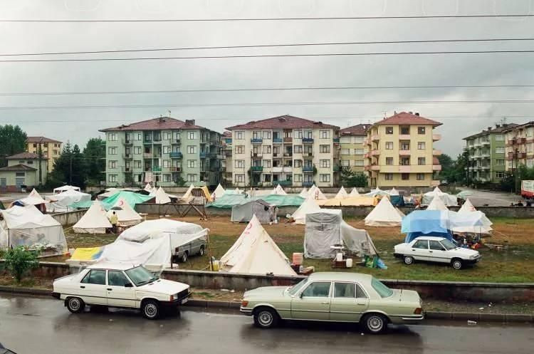 Aradan geçen 22 yıl Marmara Depremi'nin acılarını unutturmadı! İşte depremin etkileri... - Sayfa 42