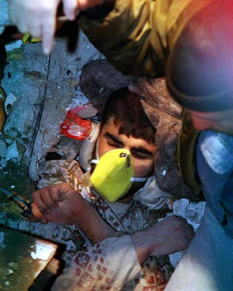 Aradan geçen 22 yıl Marmara Depremi'nin acılarını unutturmadı! İşte depremin etkileri... - Sayfa 16