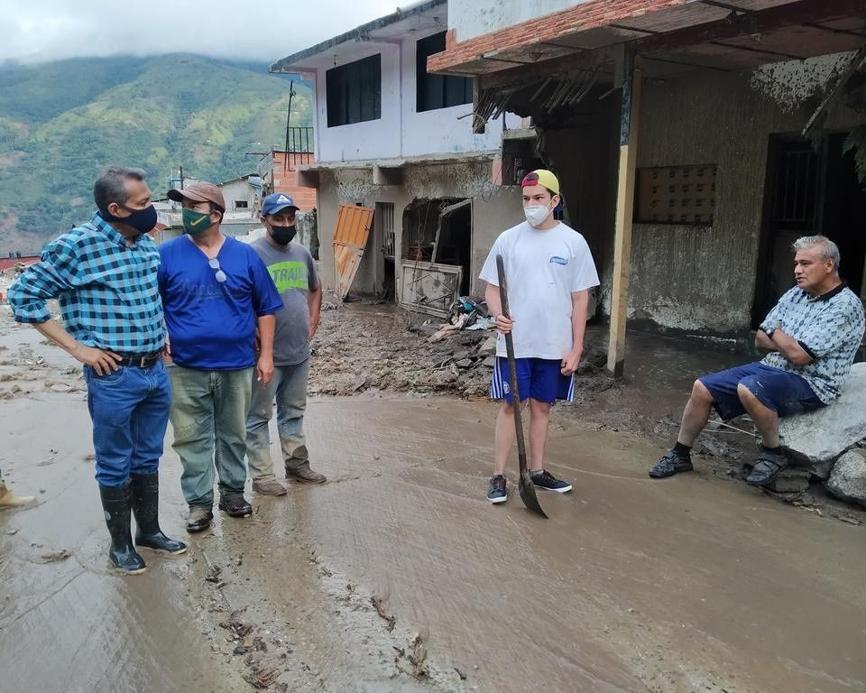 Venezuela’da toprak kayması! Çok sayıda kişi hayatını kaybetti - Sayfa 10