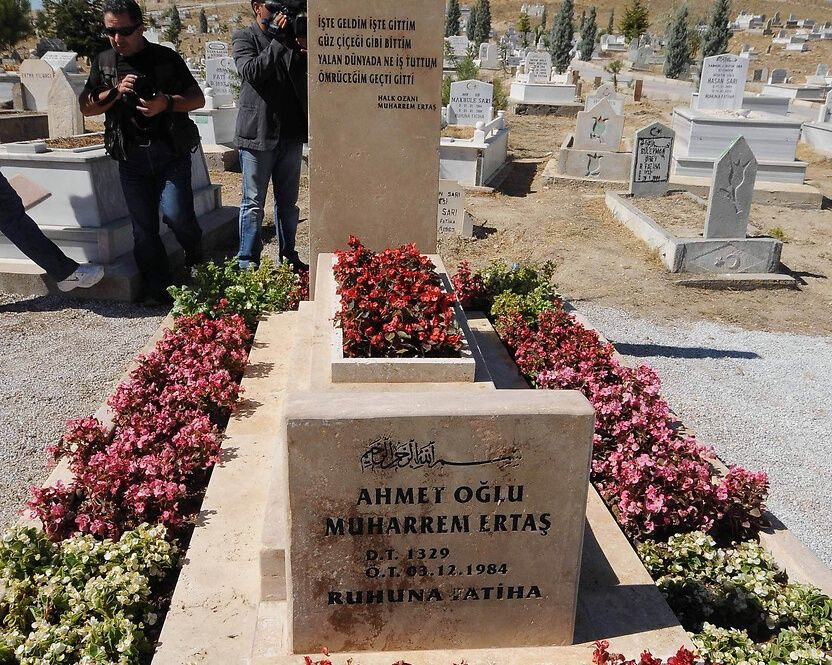 Halk ozanı Neşet Ertaş'ın hayatının film yapılmasına tepkiler büyüyor! Ailesi harekete geçti - Sayfa 5