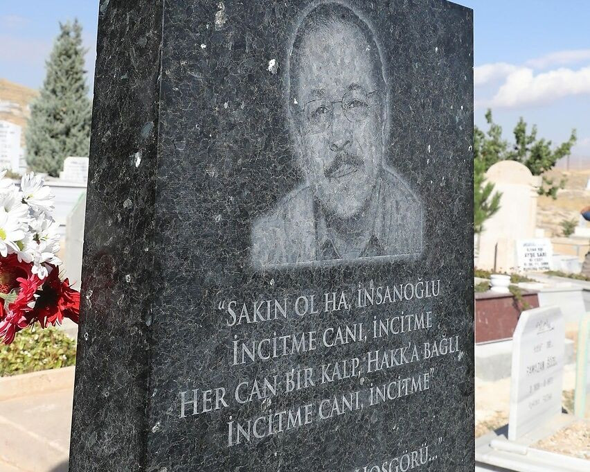 Halk ozanı Neşet Ertaş'ın hayatının film yapılmasına tepkiler büyüyor! Ailesi harekete geçti - Sayfa 15