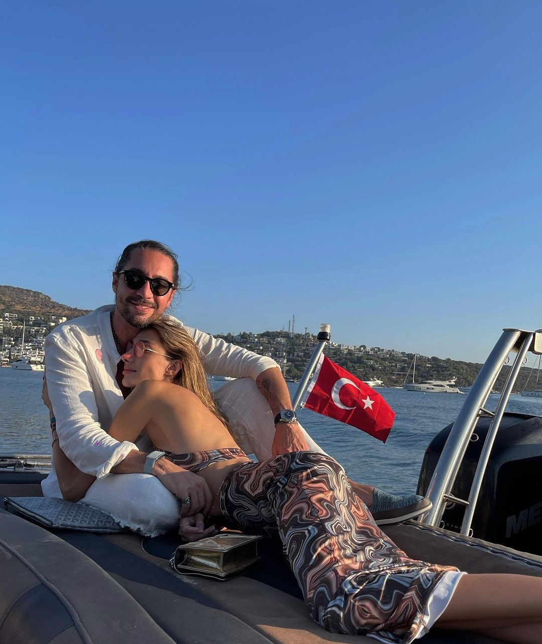 Yiğit Marcus Aral ile Şevval Şahin aşkı tam gaz devam! Kerem Kamışlı ucuz kurtulmuş… - Sayfa 15