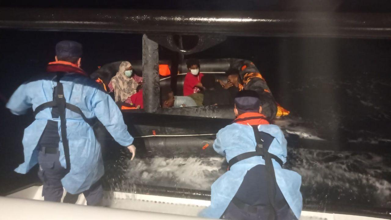 Yunanistan, aralarında çocukların da olduğu 172 kaçak göçmeni ölüme sürükledi - Sayfa 6