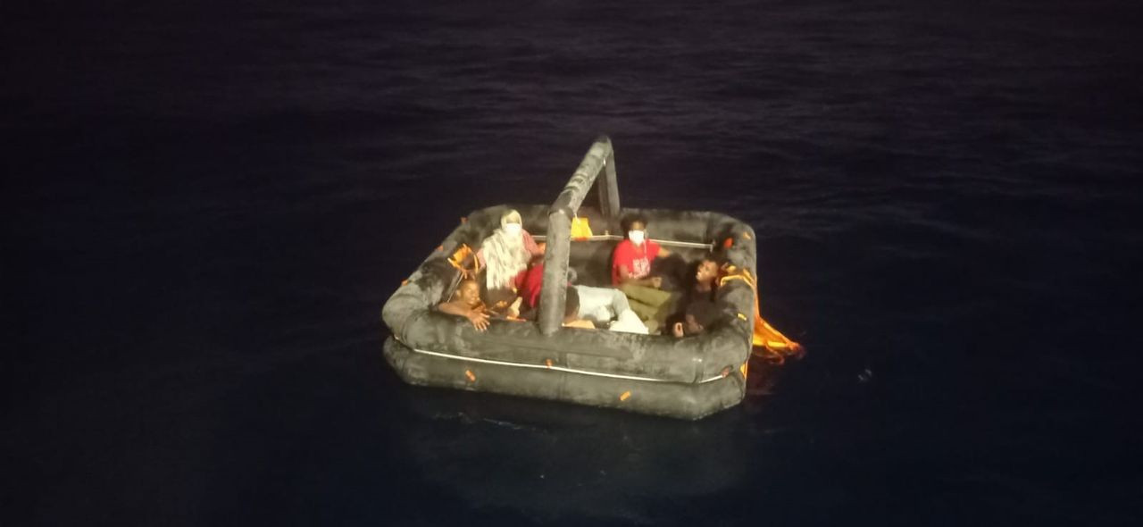 Yunanistan, aralarında çocukların da olduğu 172 kaçak göçmeni ölüme sürükledi - Sayfa 8