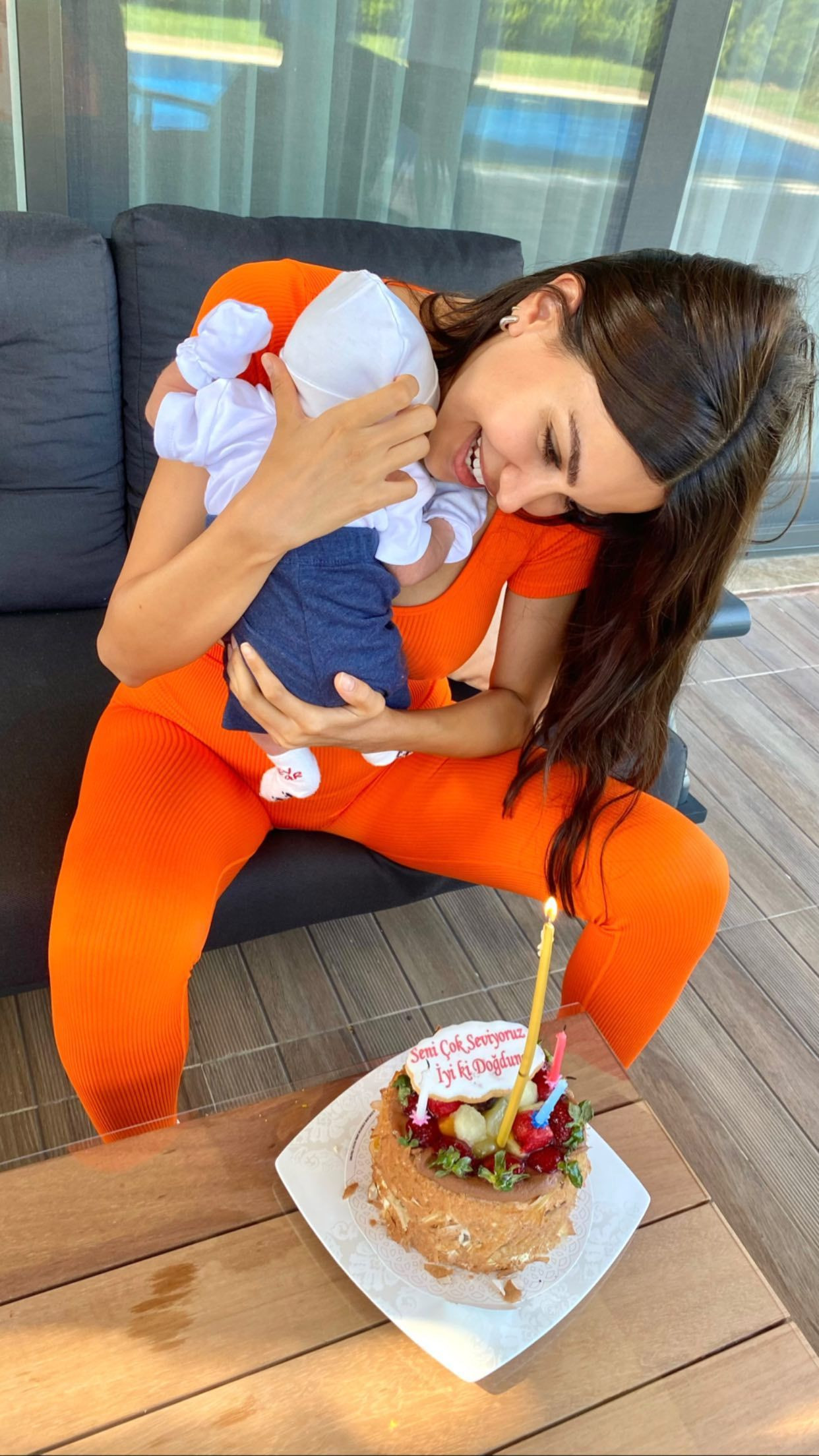 İki hafta önce anne olmuştu! Şilan Makal hamilelik kilolarından kurtuldu! Hayranları şokta - Sayfa 15