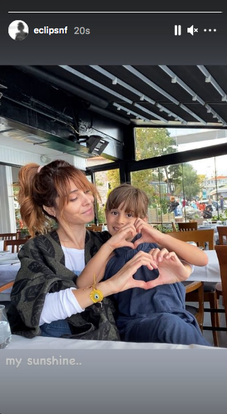 Zil çaldı, yüz yüze eğitim başladı! Ünlü isimlerin okul heyecanı - Sayfa 8