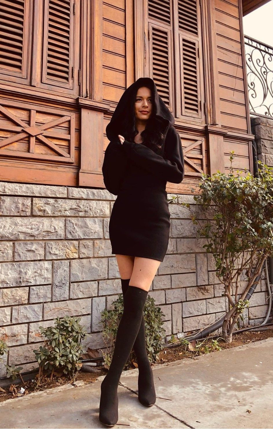 Yasak Elma'nın Zehra'sı yasak aşkıyla yakalandı! Şafak Pekdemir'in yeni sevgilisi hırçın çıktı! - Sayfa 8