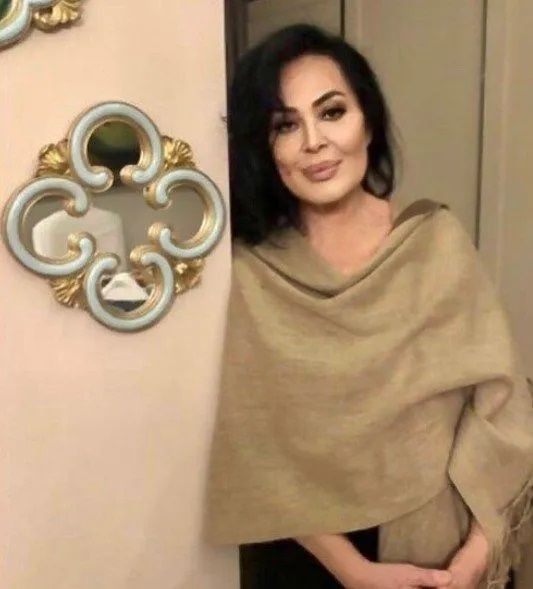 Türkan Şoray fransız askısından sonra tanınmaz hale geldi! 76 yaşındaki Sultan artık hayallerde yaşıyor! - Sayfa 9