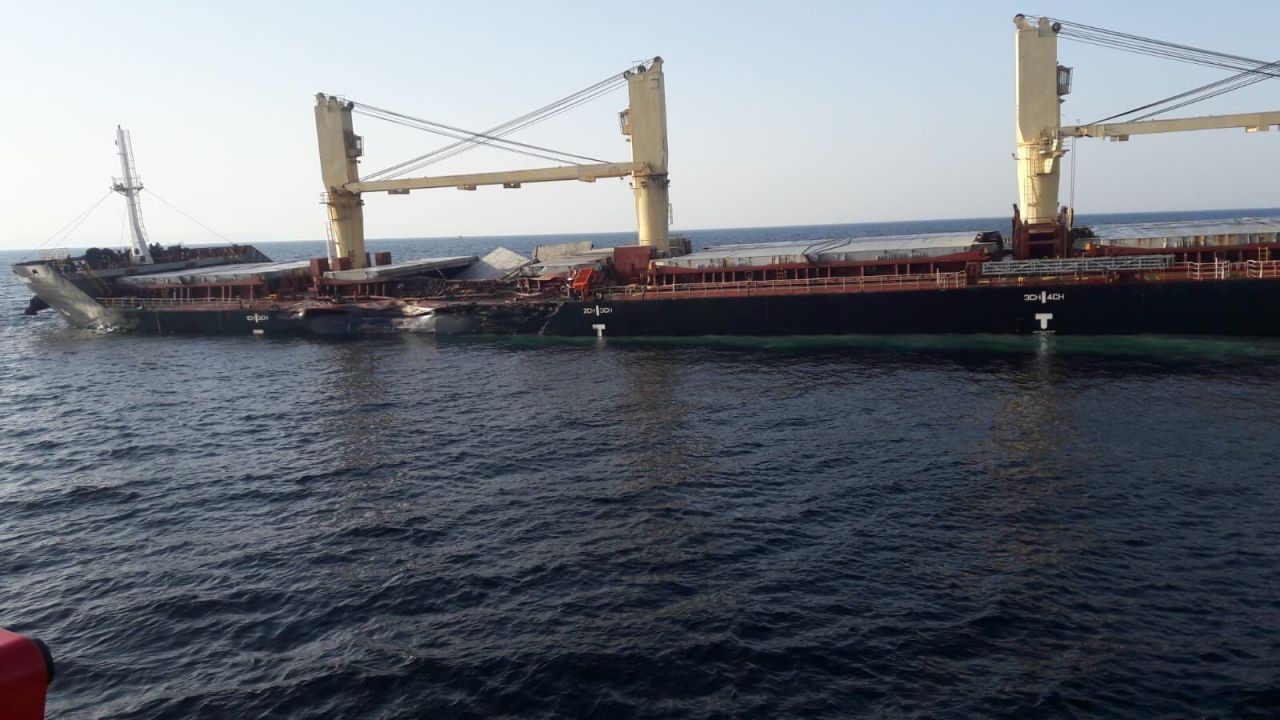 Çanakkale Bozcaada açıklarında feci kaza! İki gemi çarpıştı - Sayfa 5