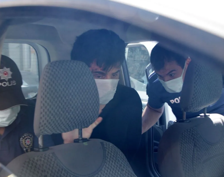 Furkan Çalıkoğlu ile oyuncu sevgilisi Ayşegül Çınar’ın davasında 'kamera görüntüleri' gelişmesi - Sayfa 12