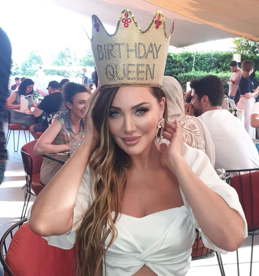 Türkiye'nin Angelina Jolie'si Umut Akyürek estetiği abarttı! Gün geçtikçe gençleşiyor - Sayfa 29