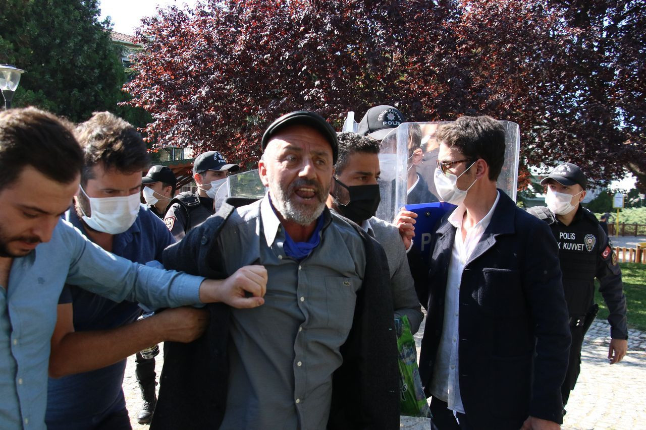 Aşı karşıtları mitinginde HES kodu arbedesi - Sayfa 5