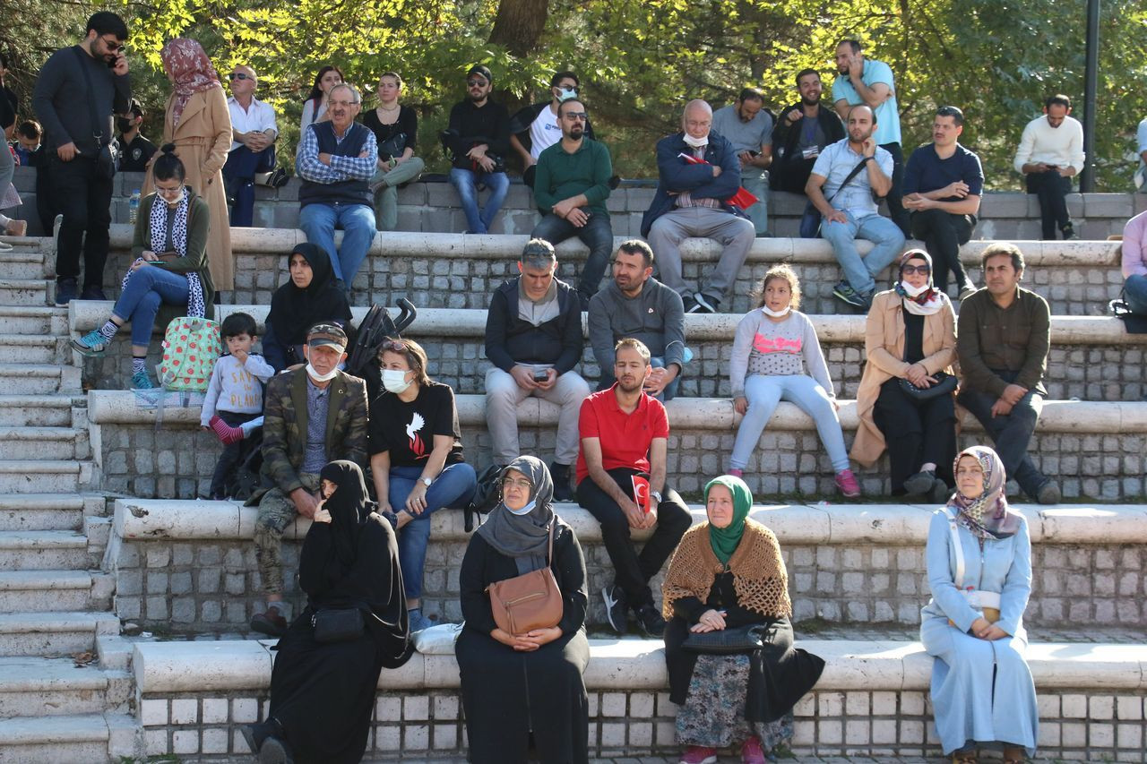 Aşı karşıtları mitinginde HES kodu arbedesi - Sayfa 15