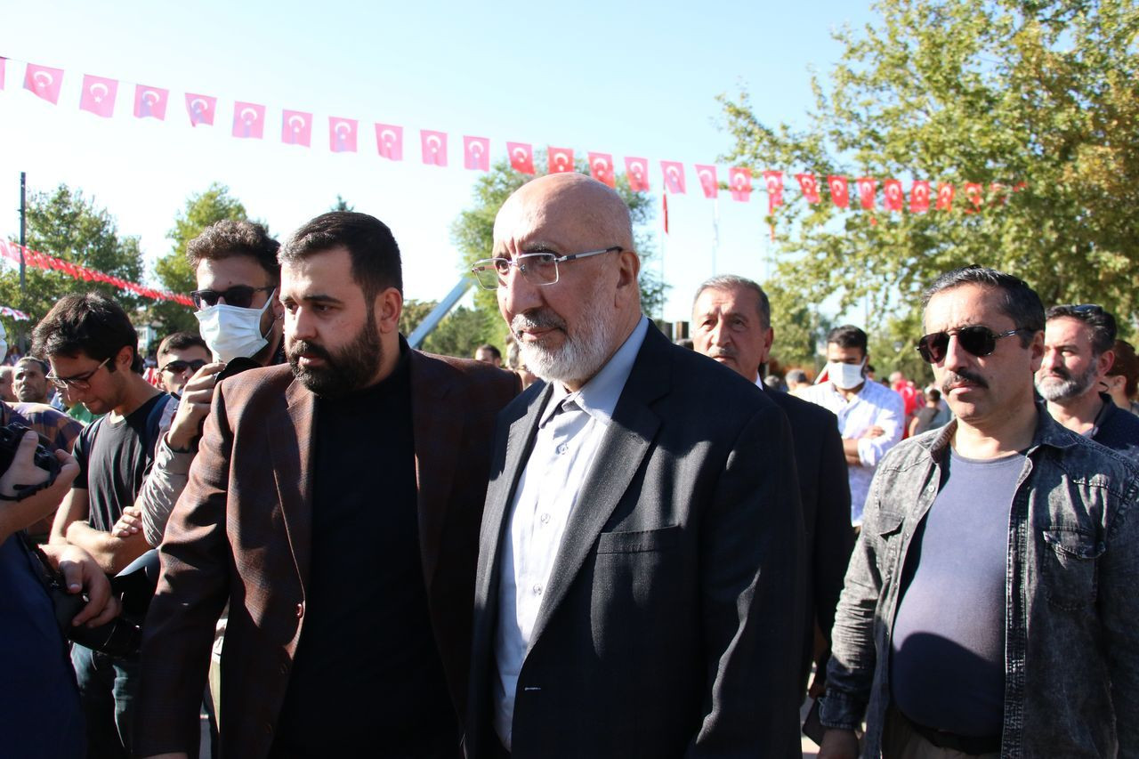 Aşı karşıtları mitinginde HES kodu arbedesi - Sayfa 10