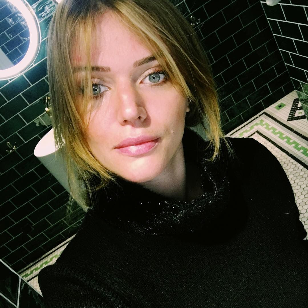 Pis Yedili'de Alice’i canlandıran Ecem Karavus estetik operasyonlarla bambaşka birine dönüştü - Sayfa 7