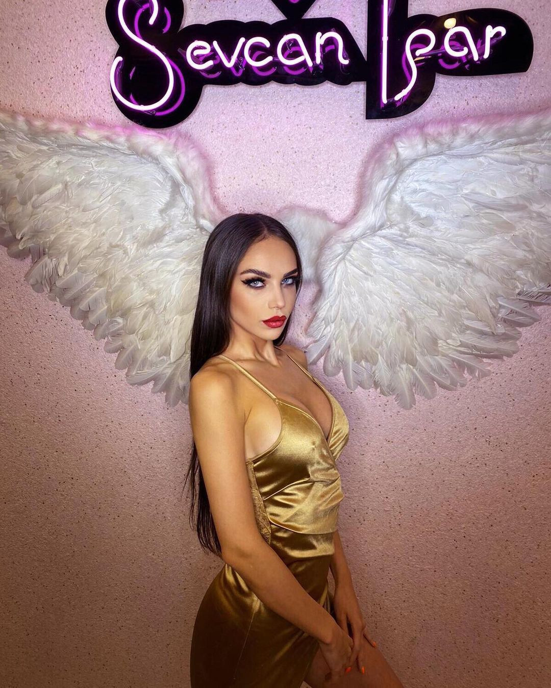 Estetiğe servet harcayan İşte Benim Stilim yarışmacısı Ayşenur Balcı tanınmaz halde - Sayfa 24