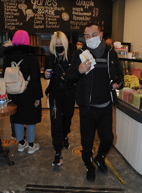 Seçil Gür'den sevgilisi Serdar Ortaç'ın eski eşi Chloe Loughnan ile ilgili çok konuşulacak itiraf - Sayfa 21