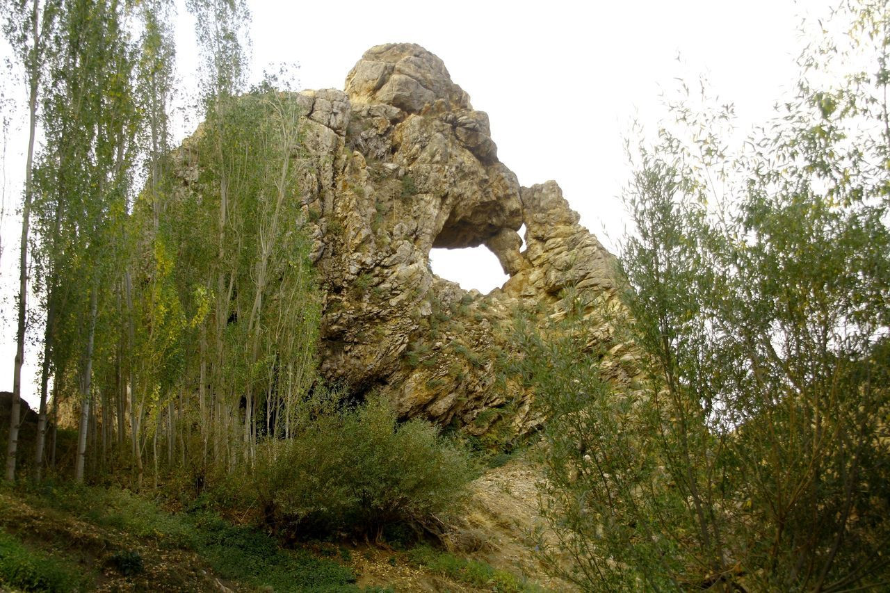 Yüksekova'daki 'Düşünen Maymun' kayalığı görenleri şaşkına çeviriyor - Sayfa 5