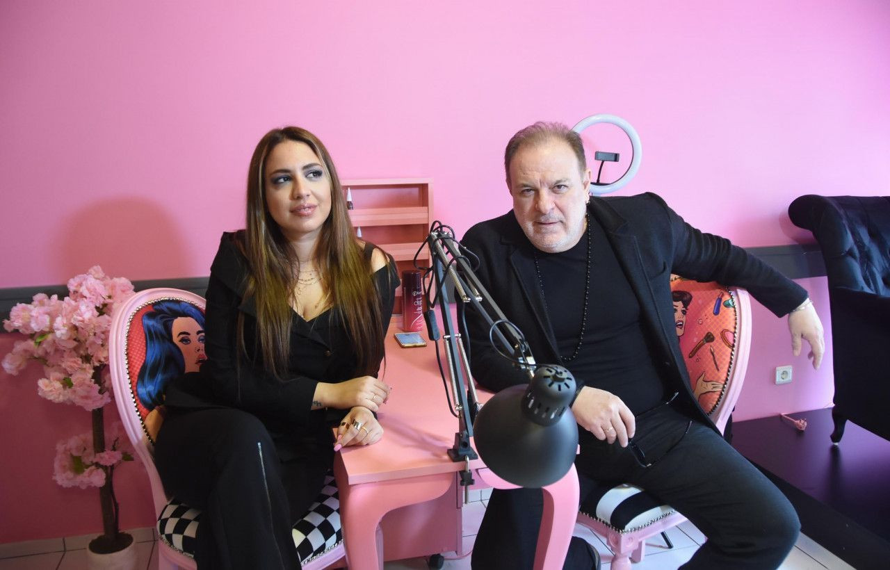 Burak Sergen'i aldatan dört aylık eşi Nihan Ünsal suçüstü yakalandı! İzmirli sevgilisi Özer Kocer ile fotoğrafları ortaya çıktı - Sayfa 15