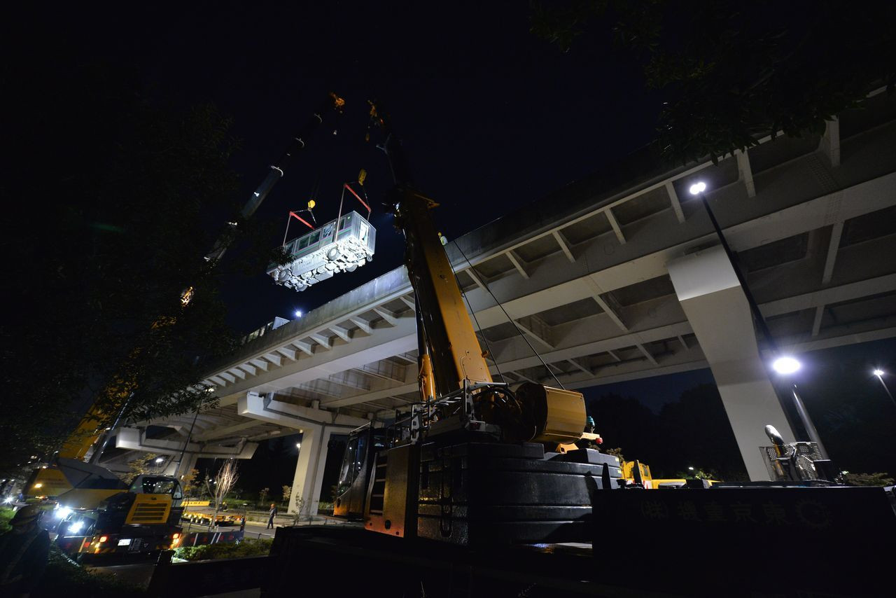 5.9'luk deprem treni raydan çıkardı - Sayfa 6