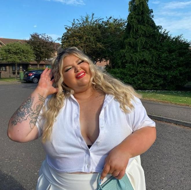 Kilosuyla eleştiri topuna tutulan TikTok fenomeninden ilginç hamle! Fotoğrafı görenler şoke oldu... - Sayfa 12