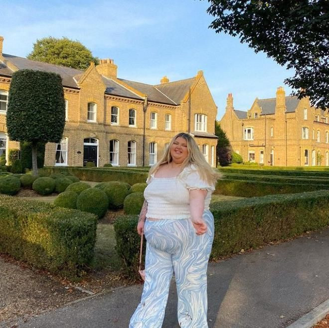 Kilosuyla eleştiri topuna tutulan TikTok fenomeninden ilginç hamle! Fotoğrafı görenler şoke oldu... - Sayfa 6