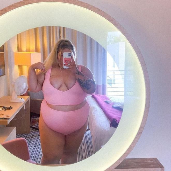 Kilosuyla eleştiri topuna tutulan TikTok fenomeninden ilginç hamle! Fotoğrafı görenler şoke oldu... - Sayfa 9